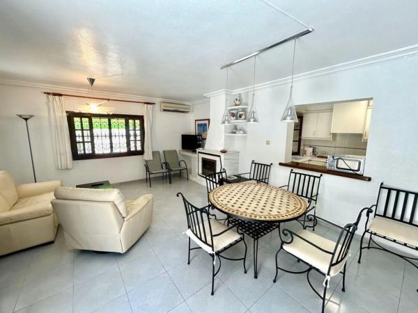 Chalet en Barrio La Zenia