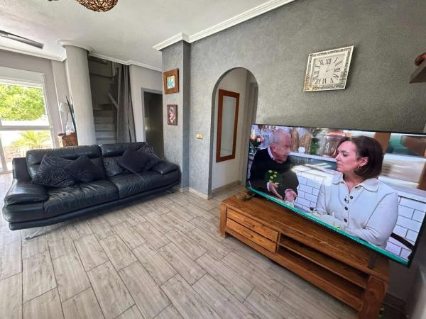 Casa independiente en calle Hita