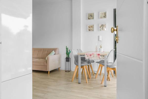 Casa independiente en calle Naranjo, 42