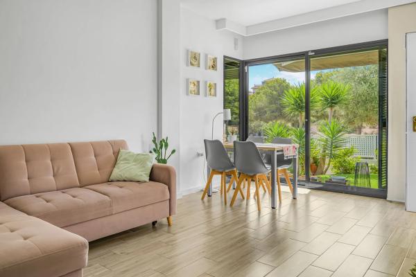 Casa independiente en calle Naranjo, 42