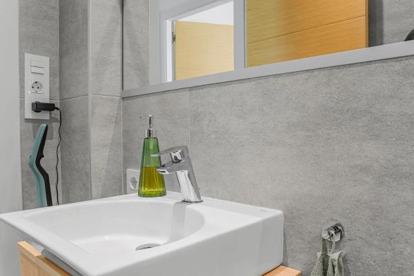 Casa independiente en calle Naranjo, 42