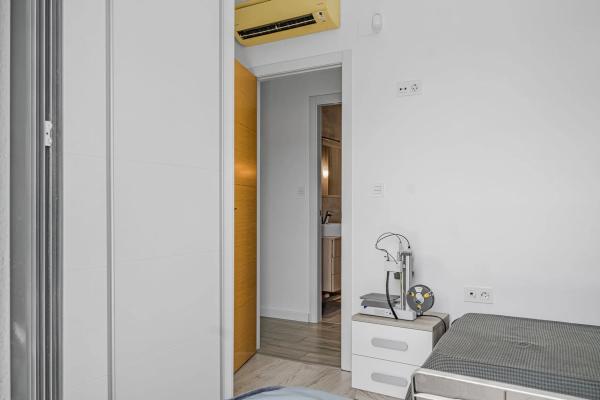 Casa independiente en calle Naranjo, 42