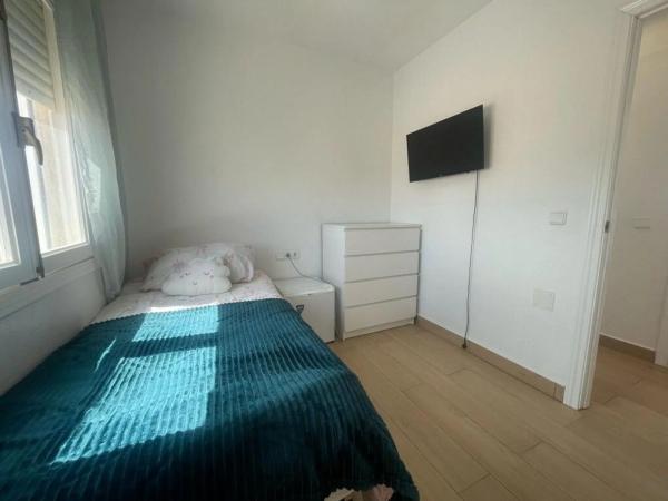 Casa independiente en calle Granate