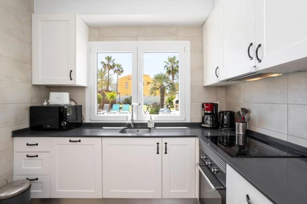 Chalet en calle Violetas, 24 -136