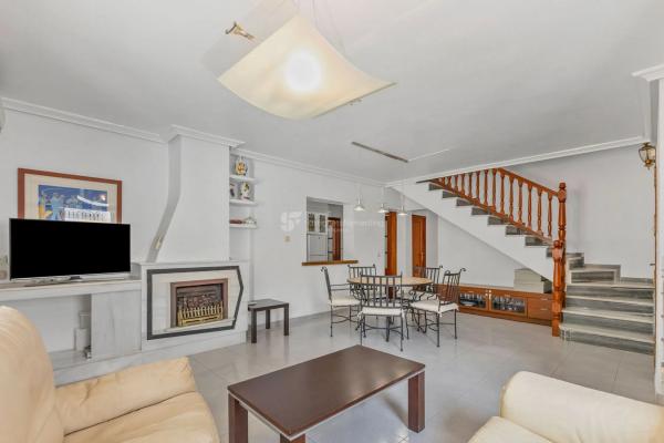 Casa independiente en calle Elcano Zen, 3