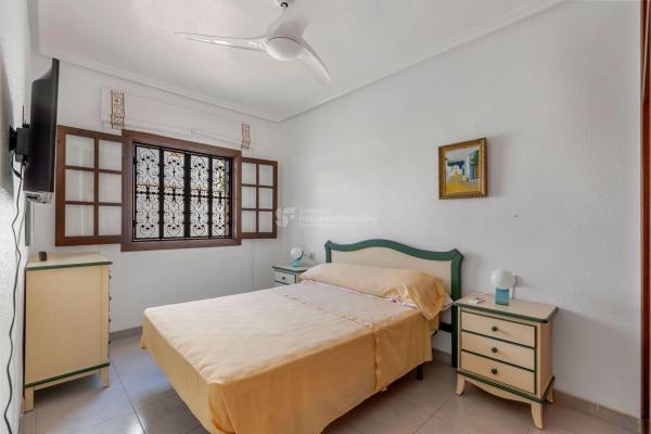 Casa independiente en calle Elcano Zen, 3