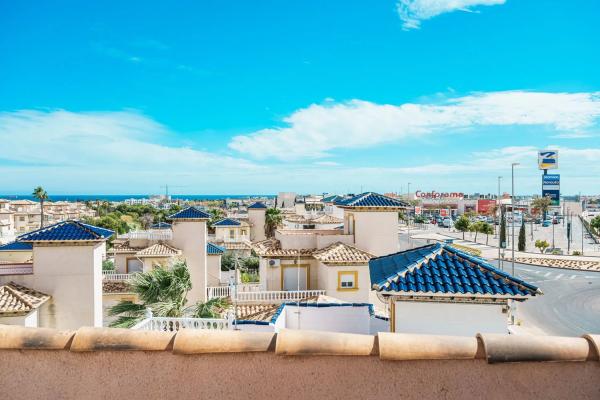 Casa independiente en calle Hita, 51