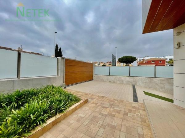 Casa independiente en calle Azorin, 11 -3