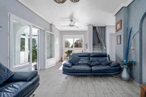 Casa independiente en calle Hita, 51