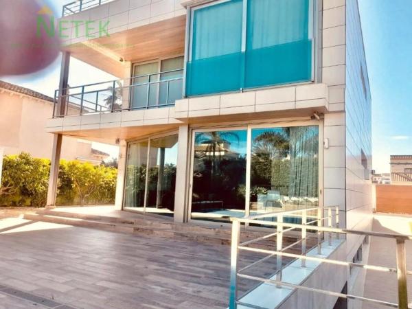 Casa independiente en calle Azorin, 11 -3