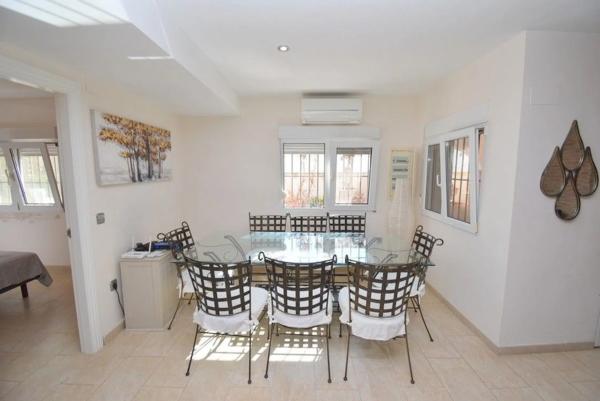Chalet en Barrio La Zenia