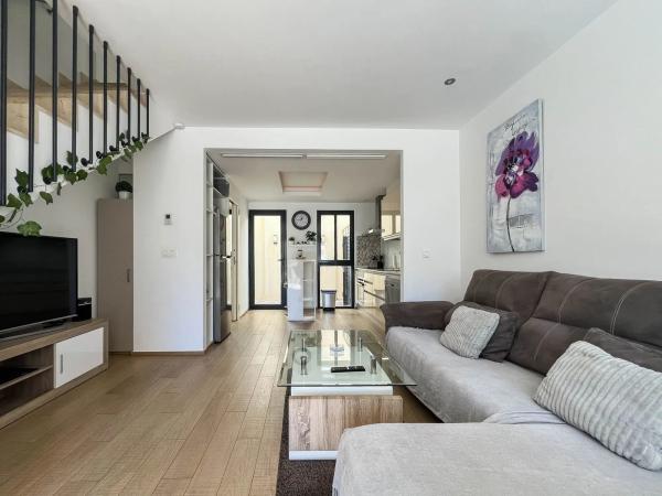 Chalet adosado en calle Turquesa