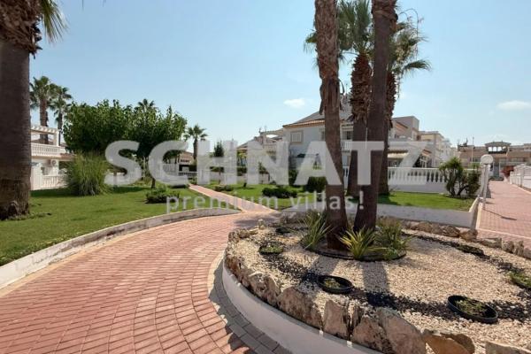 Piso en Barrio La Zenia