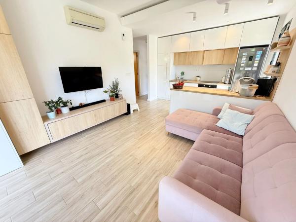 Casa independiente en carretera de Villamartín, 7