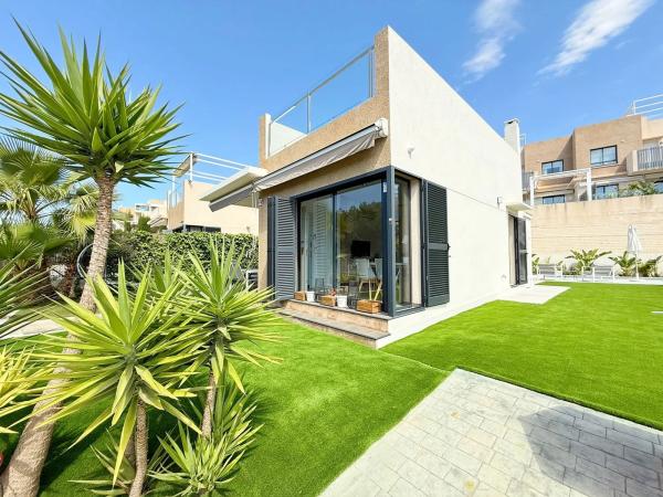 Casa independiente en carretera de Villamartín, 7