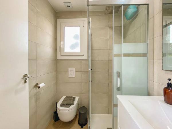 Casa independiente en calle Violetas