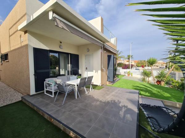 Chalet en calle Cervantes, 1