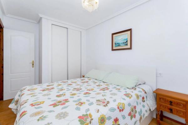 Chalet adosado en colon s/n