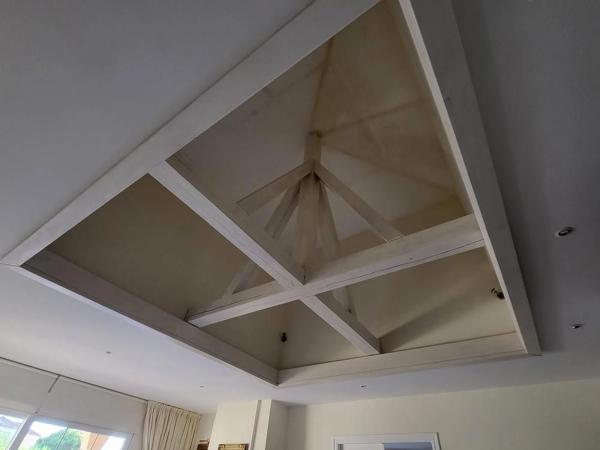 Casa independiente en calle Violetas