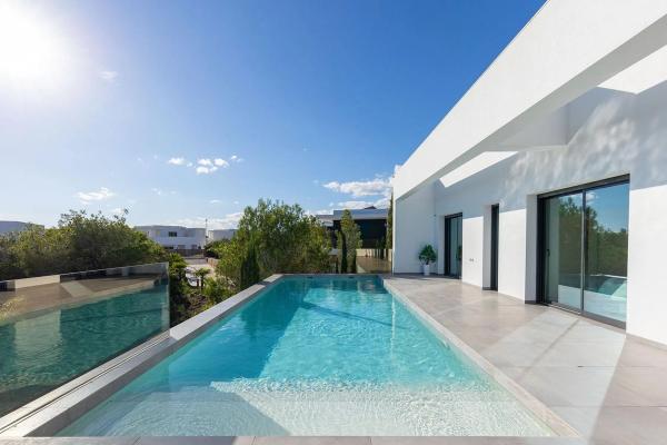 Casa independiente en calle Bonalba, 8