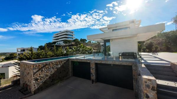 Casa independiente en avenida de las Colinas, 40