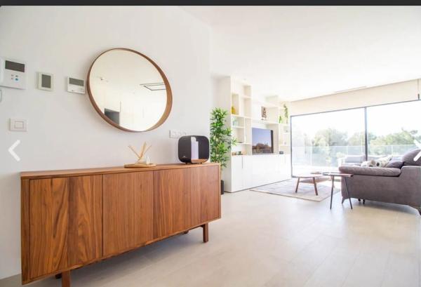 Chalet adosado en avenida de las Colinas, 2