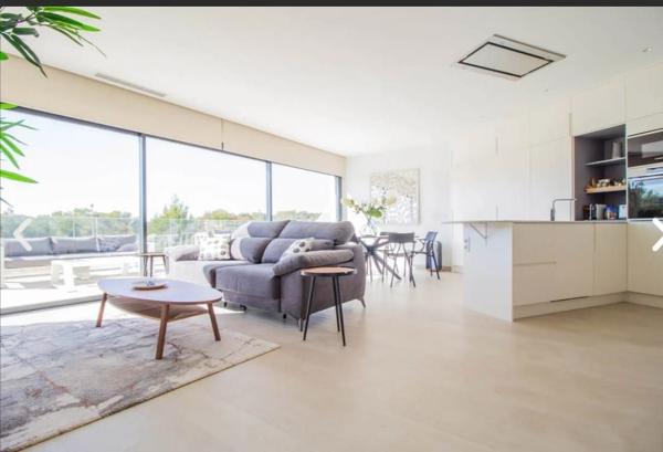 Chalet adosado en avenida de las Colinas, 2