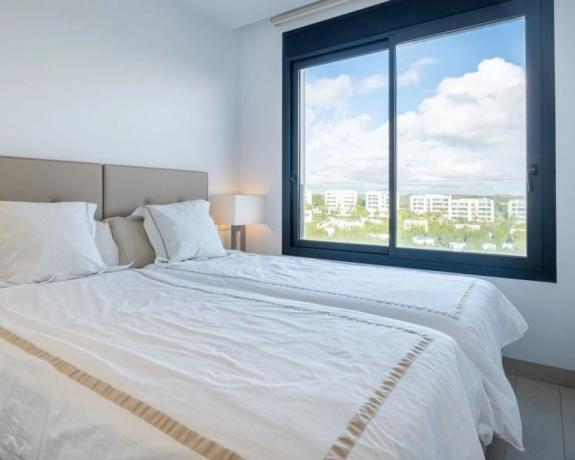 Ático en avenida de las Colinas, 2