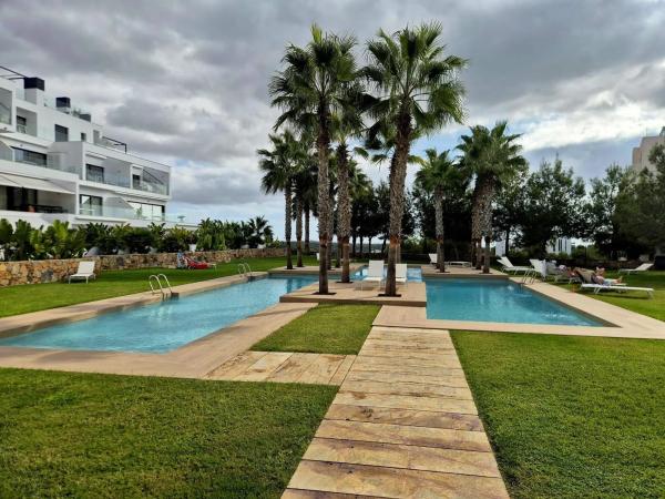 Ático en Barrio Las Colinas Golf