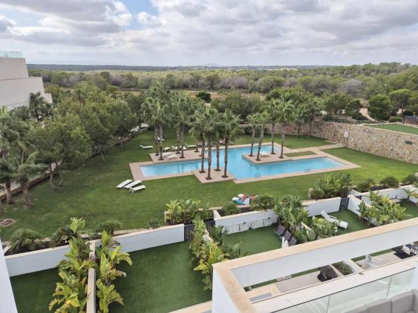 Ático en Barrio Las Colinas Golf