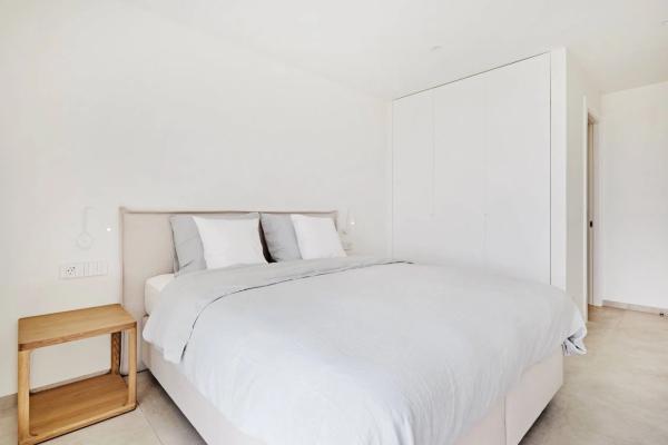 Piso en avenida de las Colinas, 32