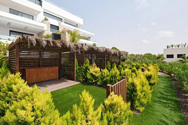 Piso en avenida de las Colinas, 32