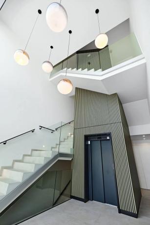 Piso en avenida de las Colinas, 32