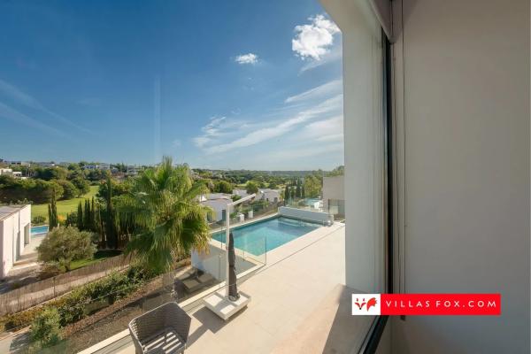 Chalet en avenida de las Colinas