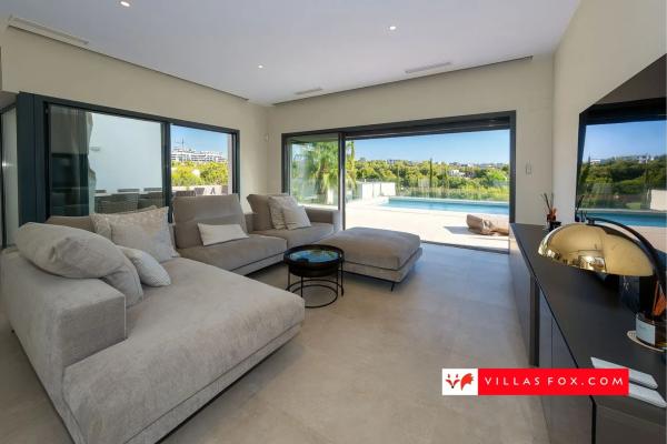 Chalet en avenida de las Colinas