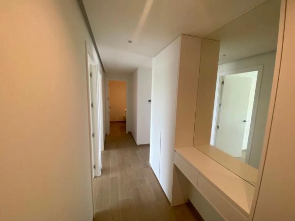 Ático en Barrio Las Colinas Golf