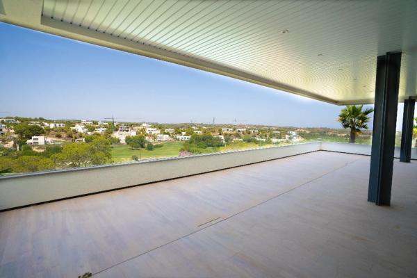 Piso en avenida de las Colinas