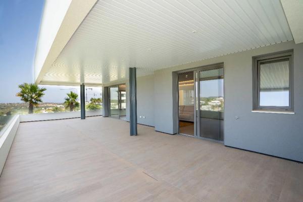 Piso en avenida de las Colinas