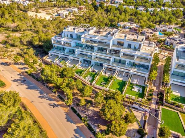 Piso en avenida de las Colinas, 2