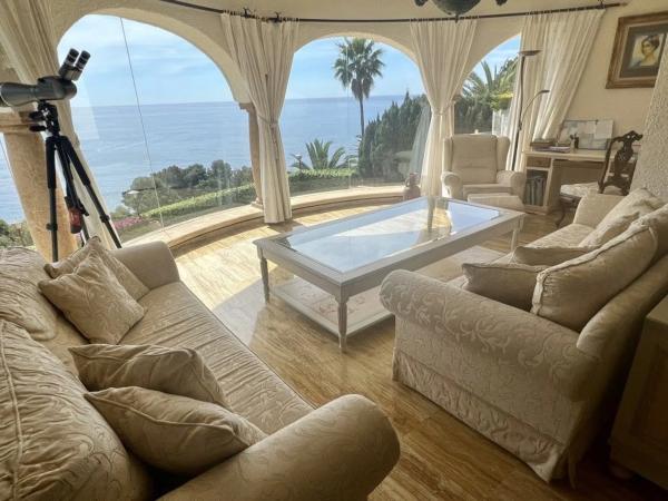 Casa independiente en calle Tord