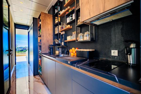 Casa independiente en avenida de las Colinas