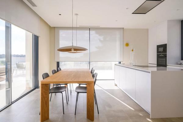 Casa independiente en avenida de La Colinas, 9