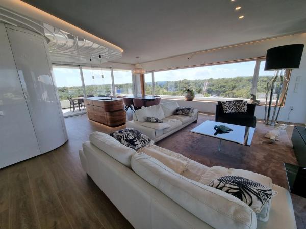 Piso en avenida de las Colinas