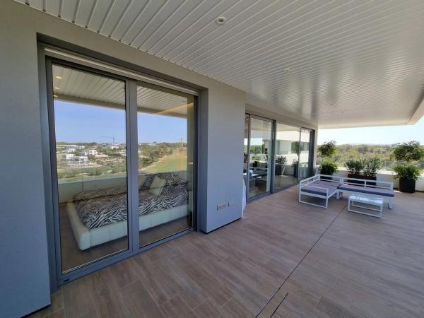 Piso en avenida de las Colinas