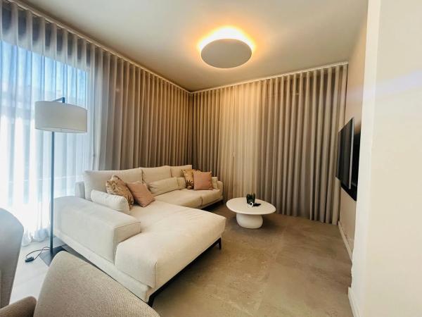 Casa independiente en calle Cabo Ortegal