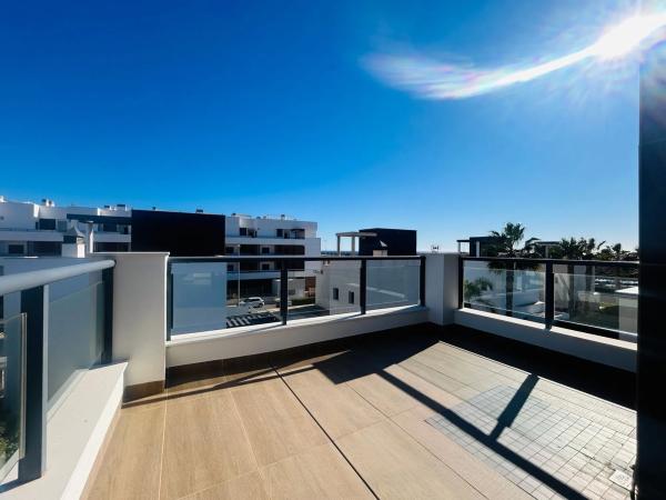 Casa independiente en calle Cabo Ortegal