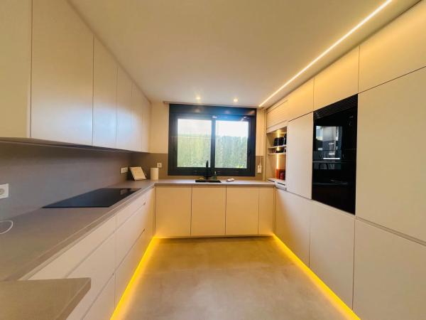 Casa independiente en calle Cabo Ortegal