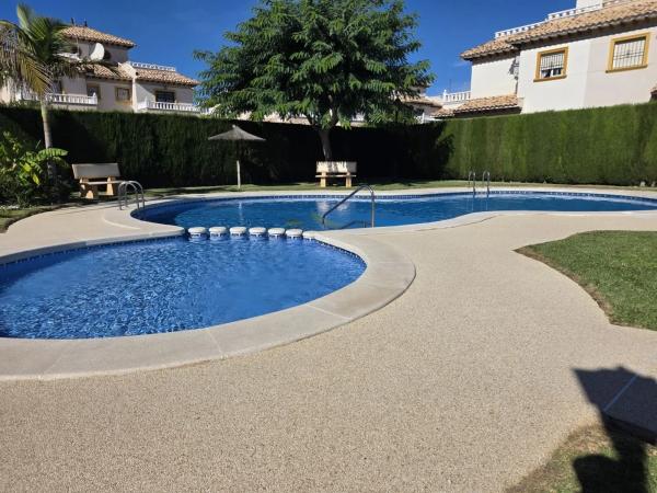 Chalet en calle Cabo San Vicente