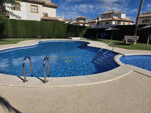 Chalet en calle Cabo San Vicente