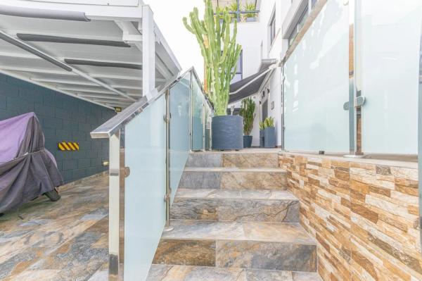 Casa independiente en calle Cabo de Palos